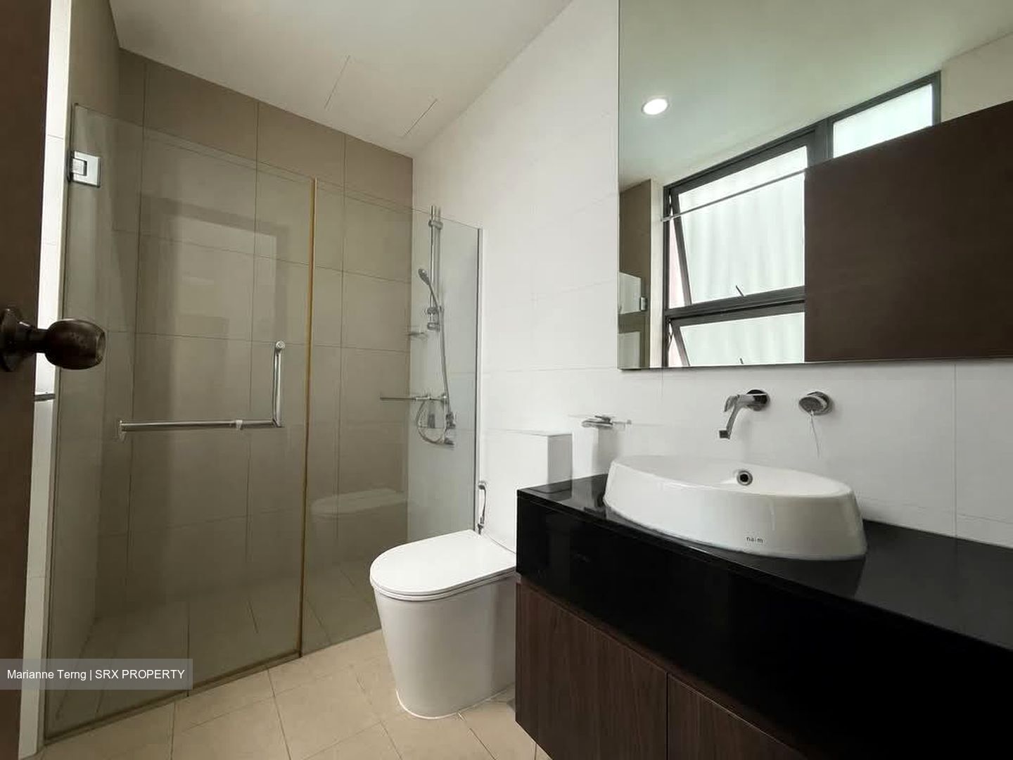 The Silver Spurz (D19), Semi-Detached #603793331